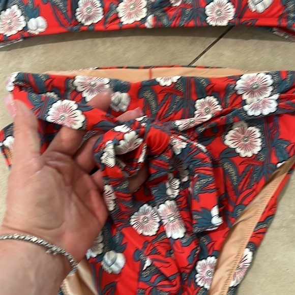 J Crew Poppy Print Red High Waist Bikini - Top is MEDIUM, BOTTOM is X-SMALL - Picture 3 of 10